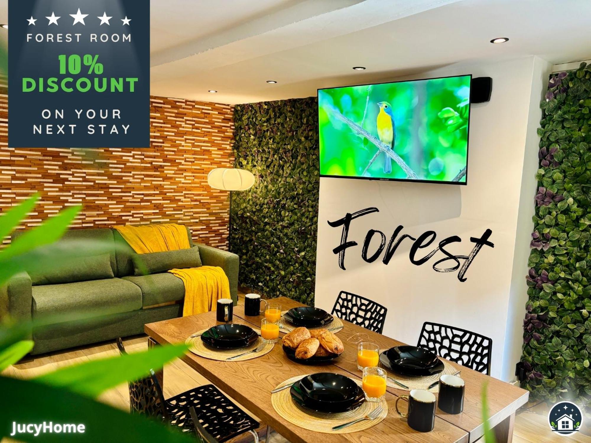 Forest Valenciennes Extérieur photo